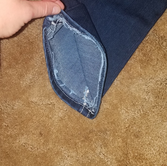 Miss Me Jeans - Picture 2 of 10